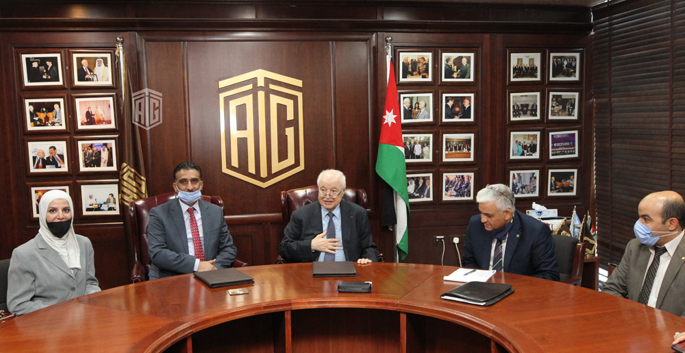 اتفاق تعاون بين أبوغزاله العالمية واتحاد الأكاديميين والعلماء العرب